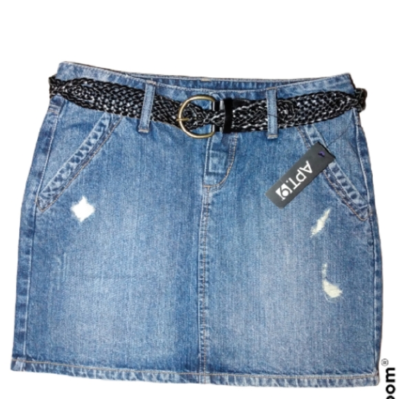 Apt 9 Distressed Denim Mini Skirt w Belt Size 6 - Picture 6 of 7